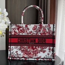 Christian Dior Shopping Bags